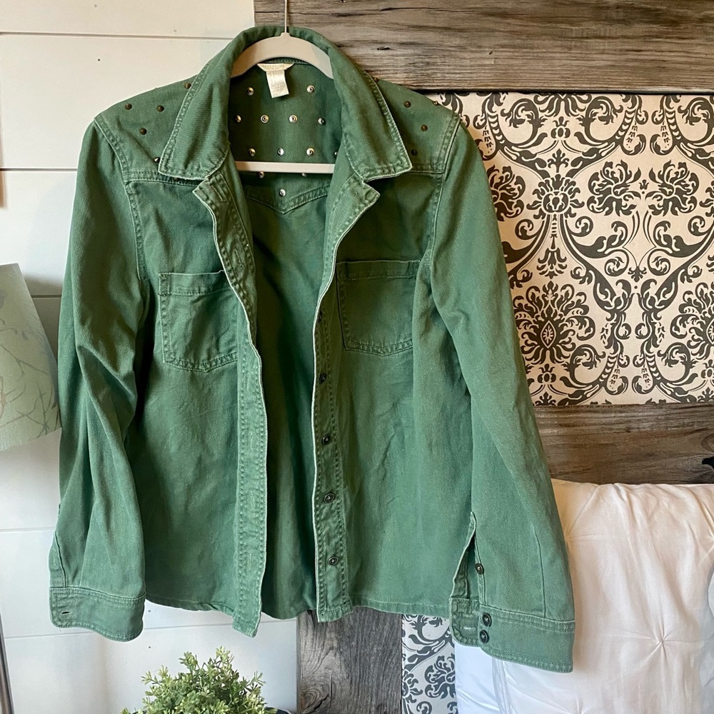 Forever 21 green studded jacket!! 💚💚💚